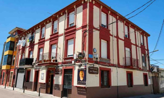 La Nuncia by Sergio Toca (Santander, Cantabria)