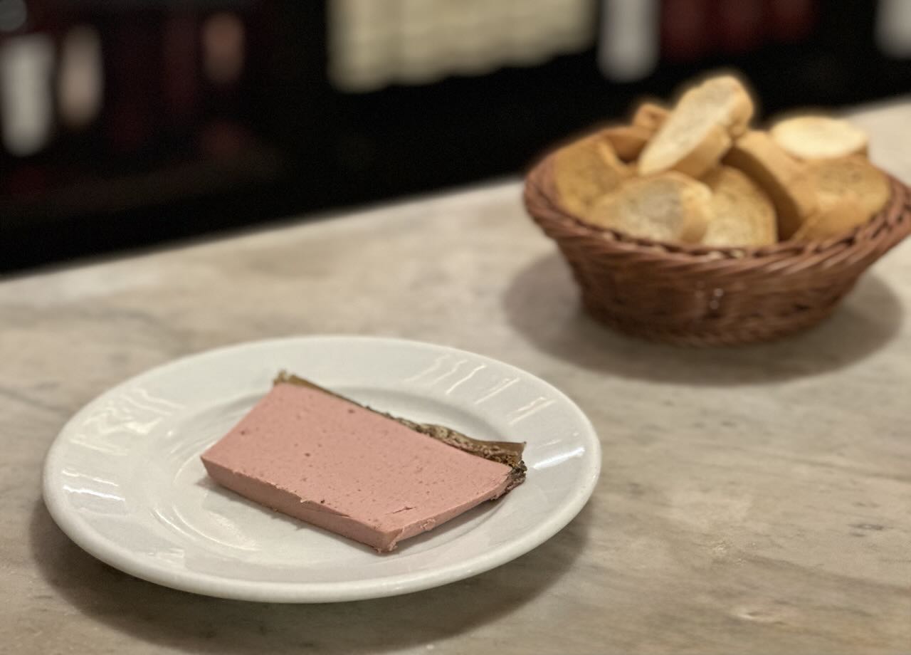 Paté a la pimienta Bodega La Conveniente de Santander, Cantabria
