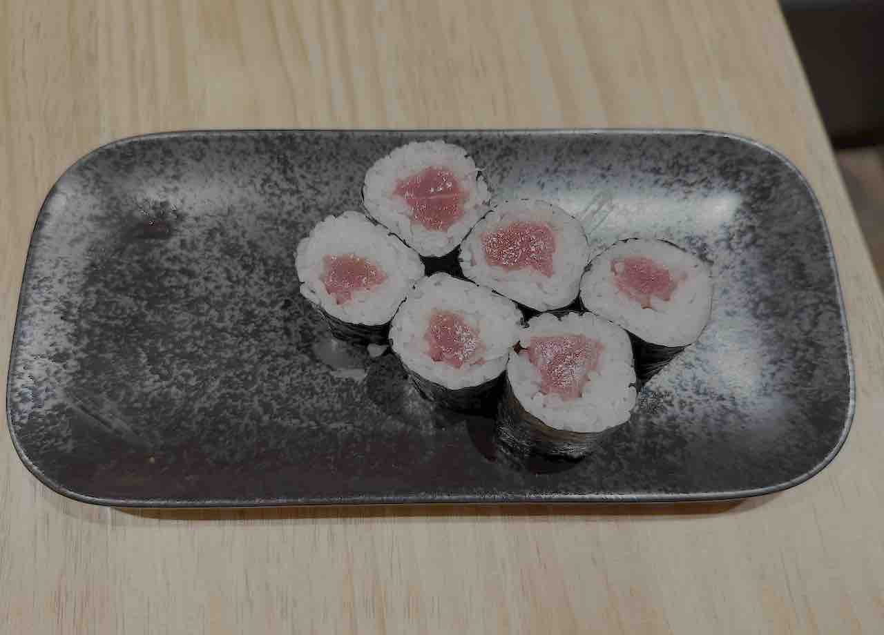 Hosomaki Tekkamaki de Bokoto Japanese Sushi Club en la calle Portales de Logroño, restaurante japonés contemporáneo 