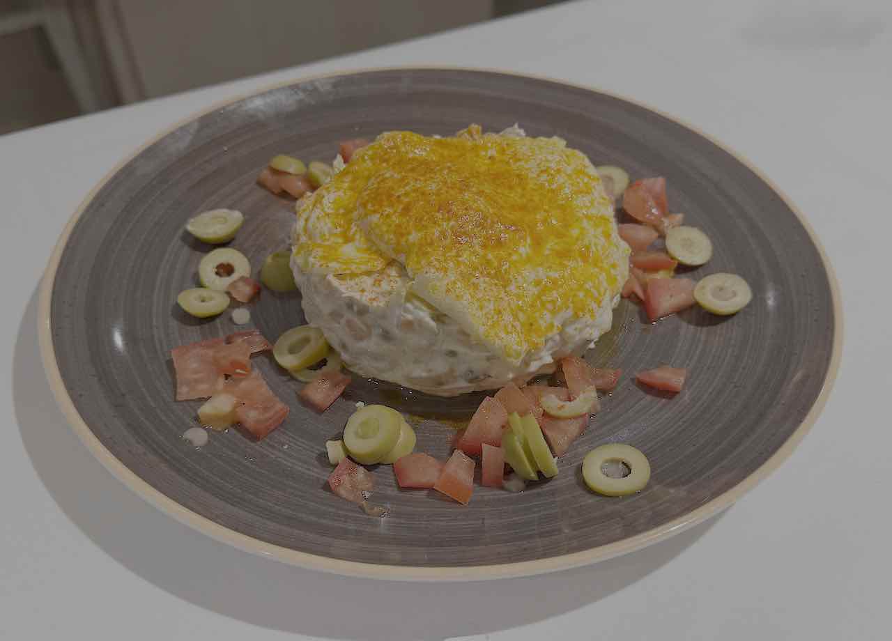 Ensaladilla rusa del restaurante Gelín en Nueva Montaña, Santander (Cantabria)