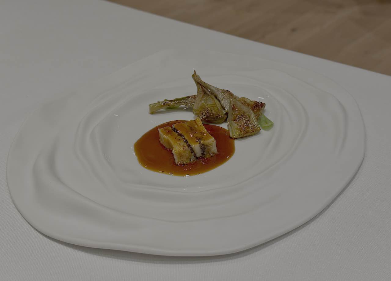 Terrina de pollo Lumagorri con demi-glace y alcachofas del restaurante Ikaro* en Logroño, La Rioja