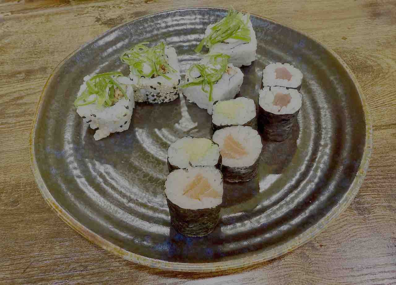 Maki variado Kali Sushi Bar Santander