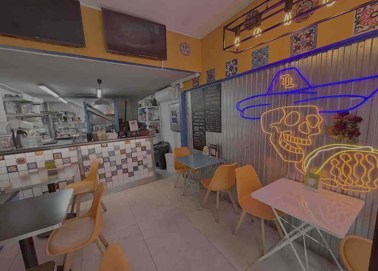 Detalle del interior de Tortea Mexican Food en Santander, Cantabria