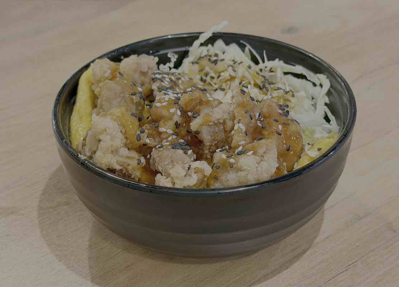 Chaufa Don UMAMI Street Food Somo