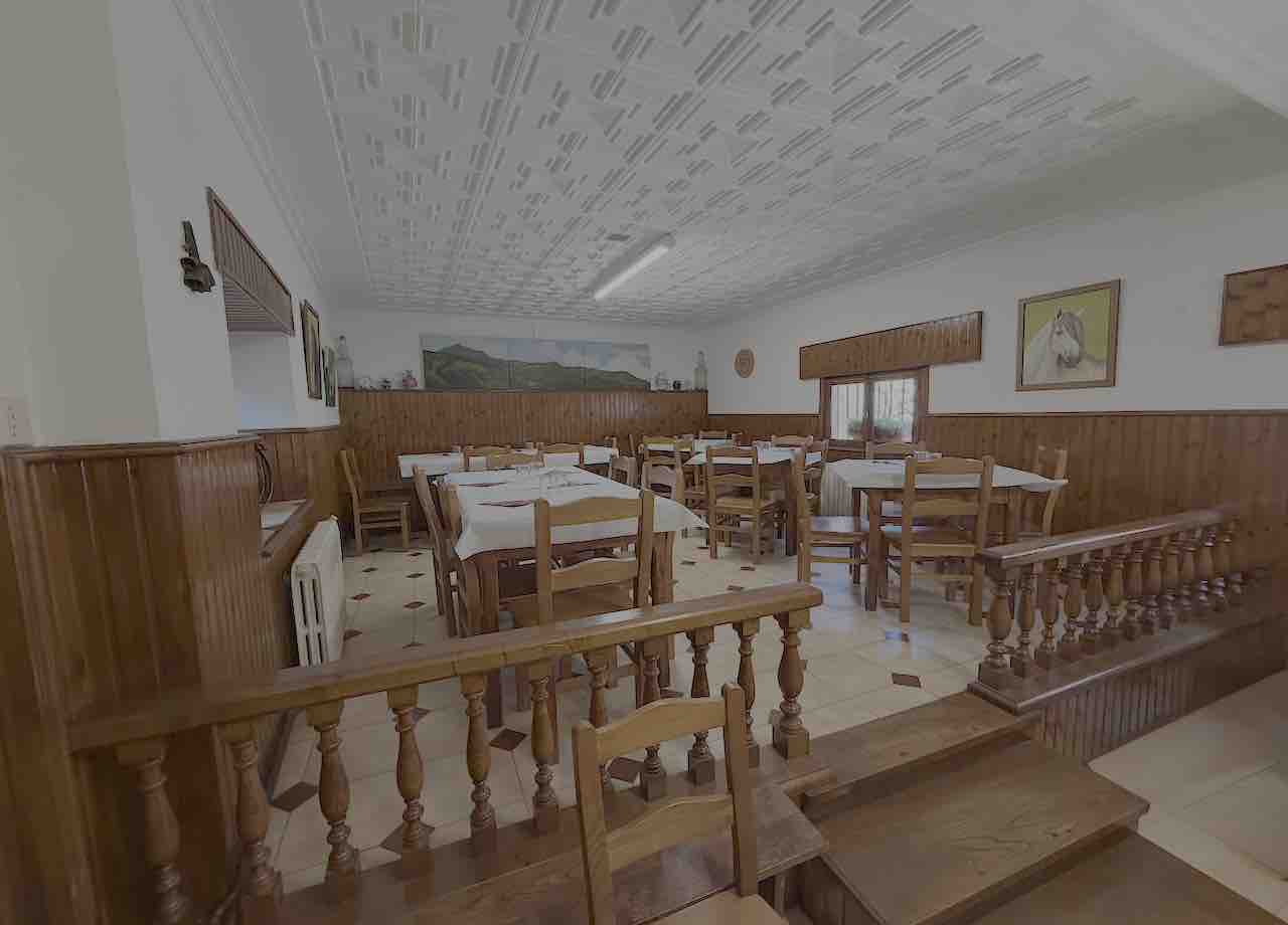 Comedor de Casa Molleda en Pejanda