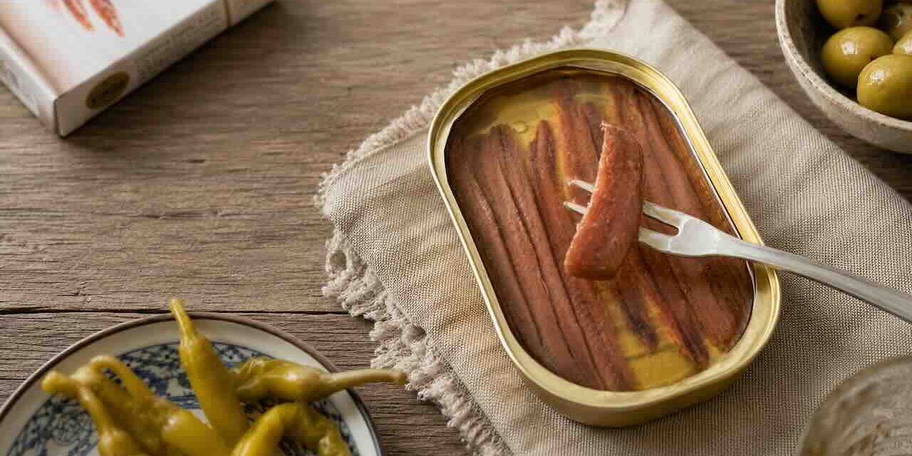 Conservas Emilia, el pulso artesanal de la anchoa de Santoña