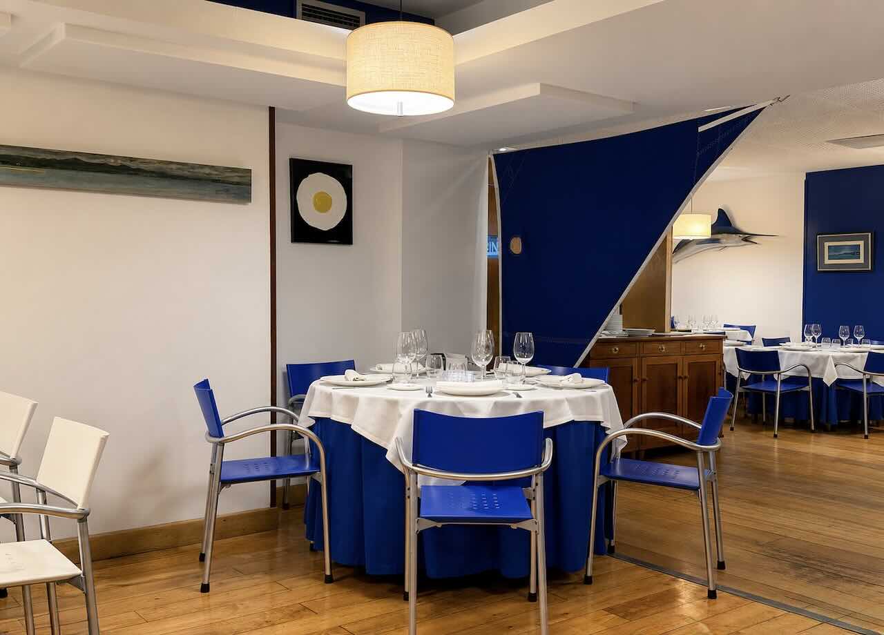 La Mulata restaurante salón Santander
