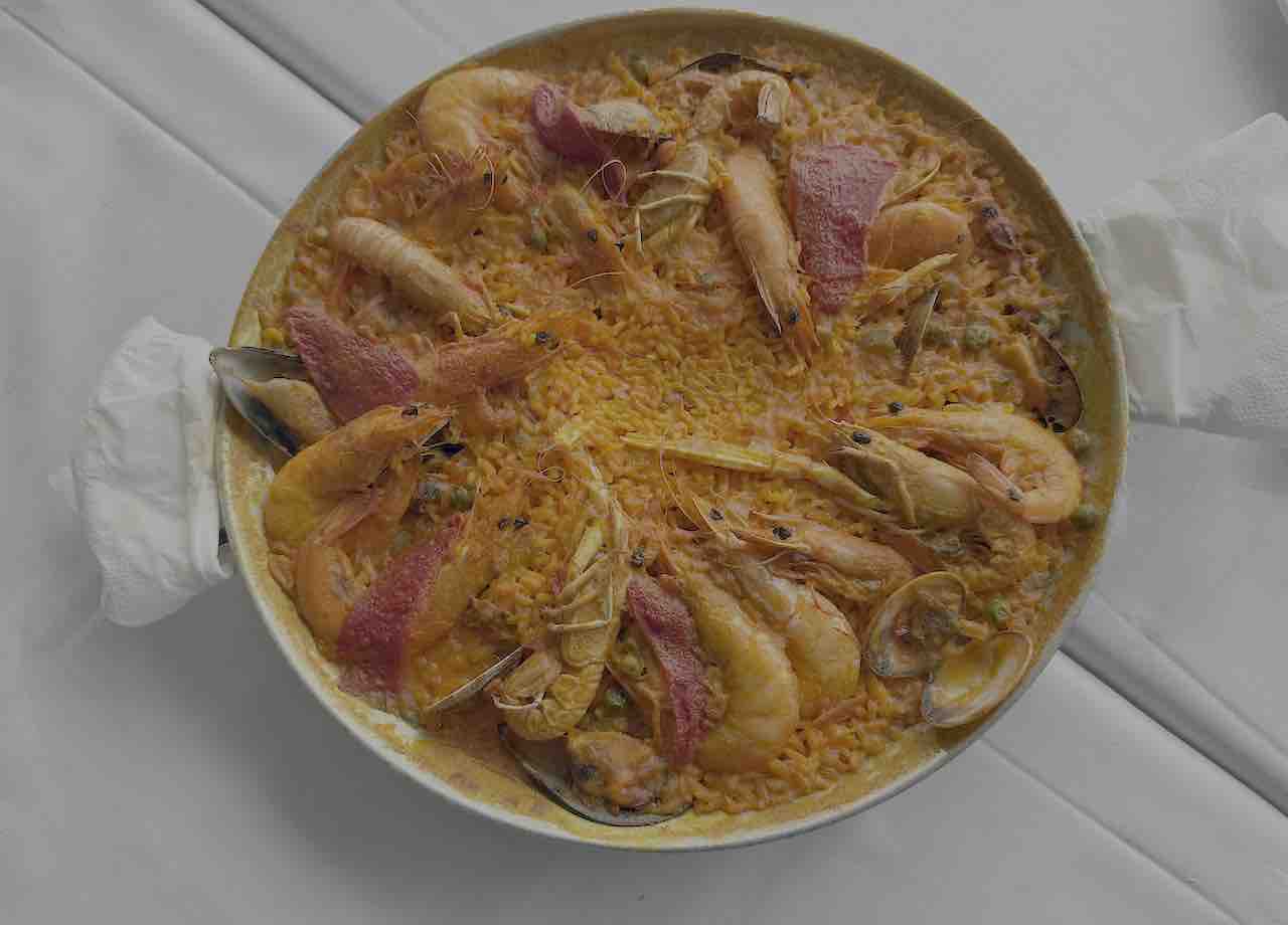 Paella de marisco Las Olas Santander 2