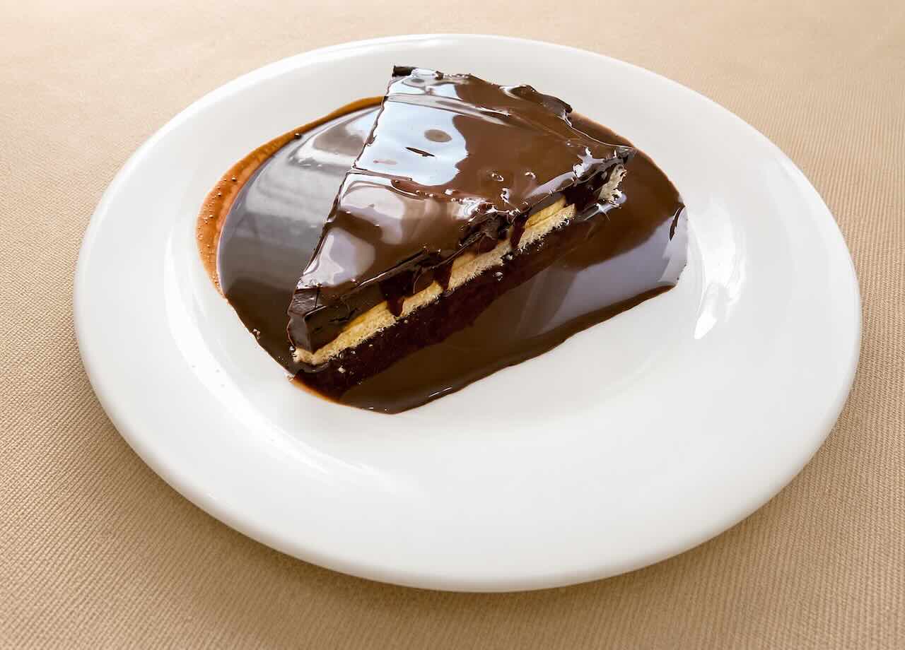 Tarta Casera de Chocolate y Plátano Lenteja Casa de Comidas Castro Urdiales