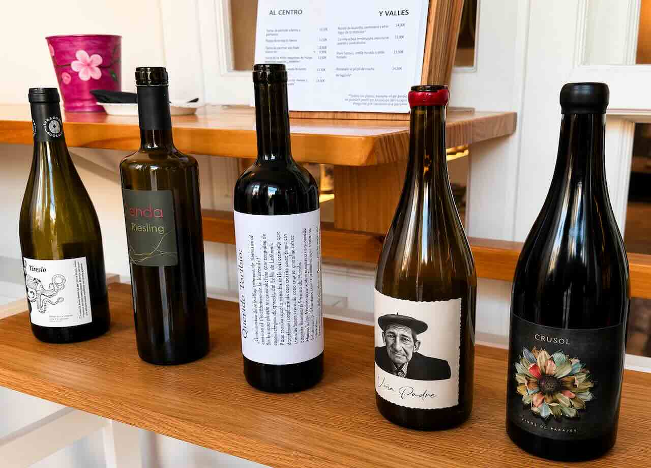 Vinos de la presentación de El Wagyūco de Meaters en Seña Wine Bar Santander