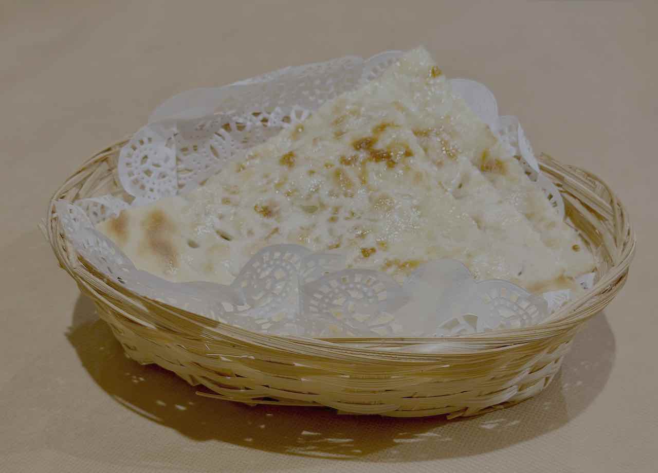 Cheese naan Taj Mahal Santander