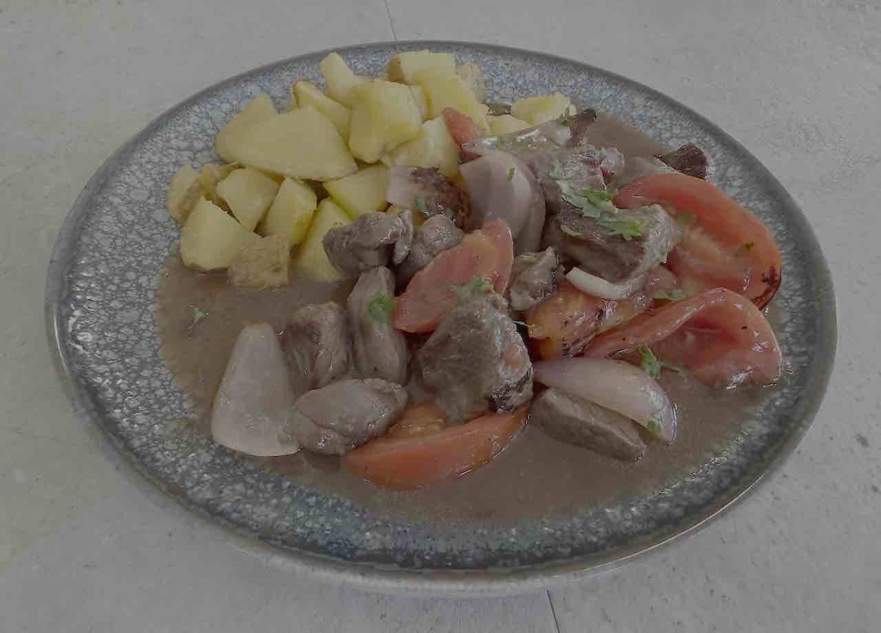 Lomo saltado Ají Limón by Nelly Santander