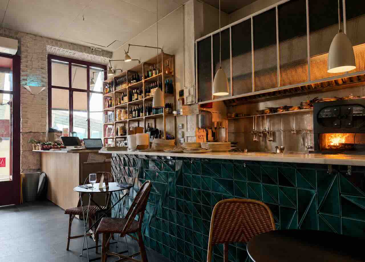Cocina abierta de El Italiano en Santander