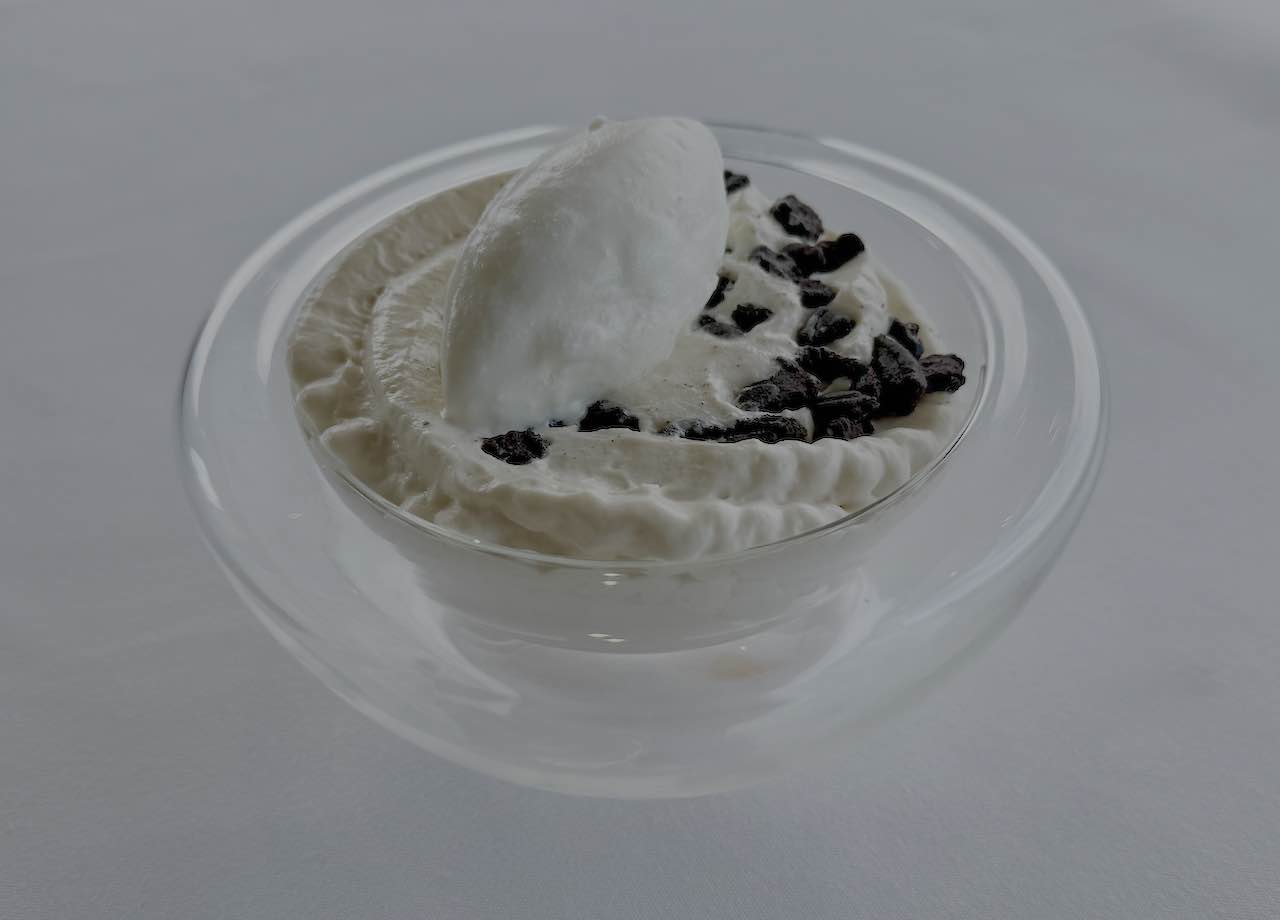 Emma Suances tiramisú con bizcochos de soletilla y helado de mascarpone