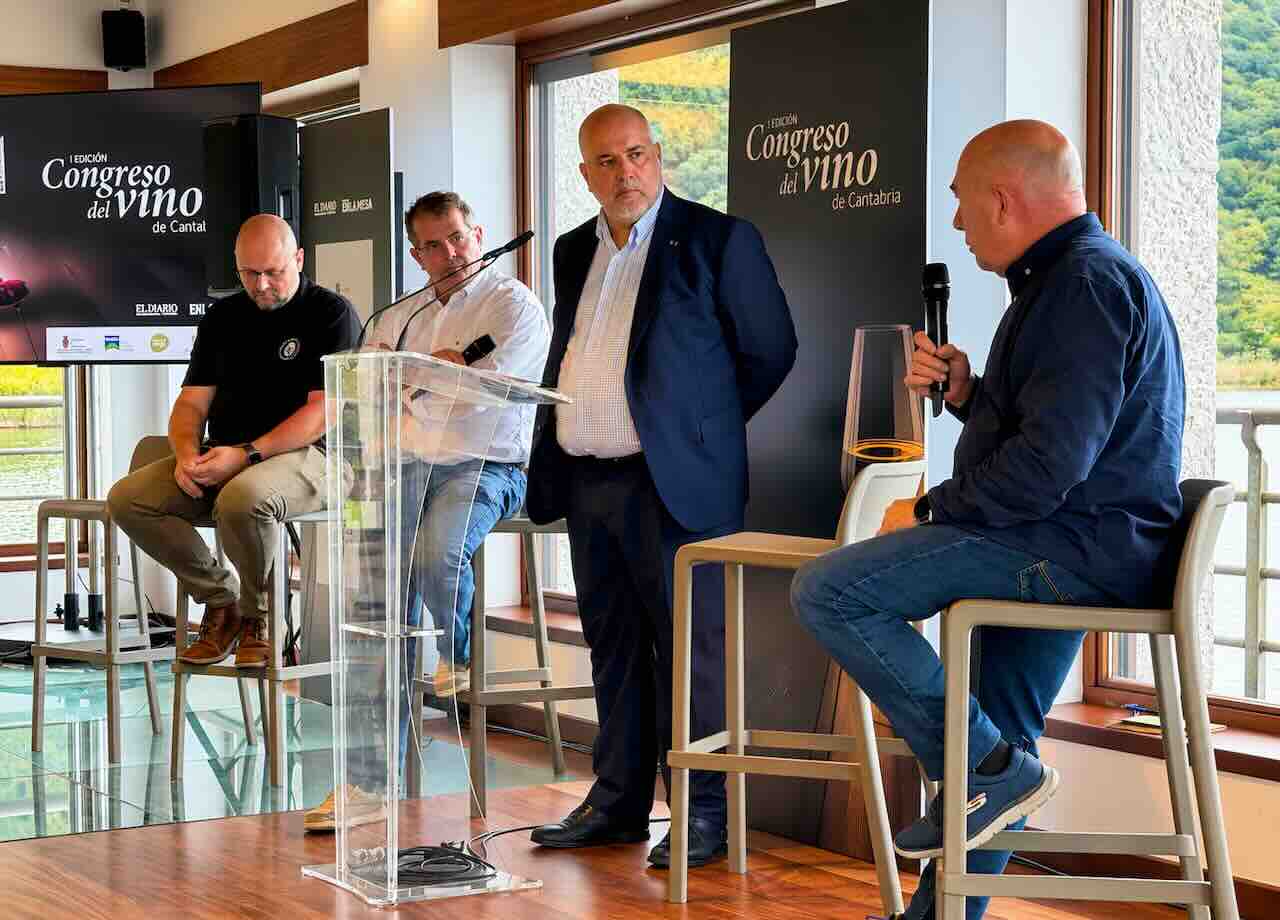 Ponentes sobre enoturismo en el I Congreso del Vino de Cantabria