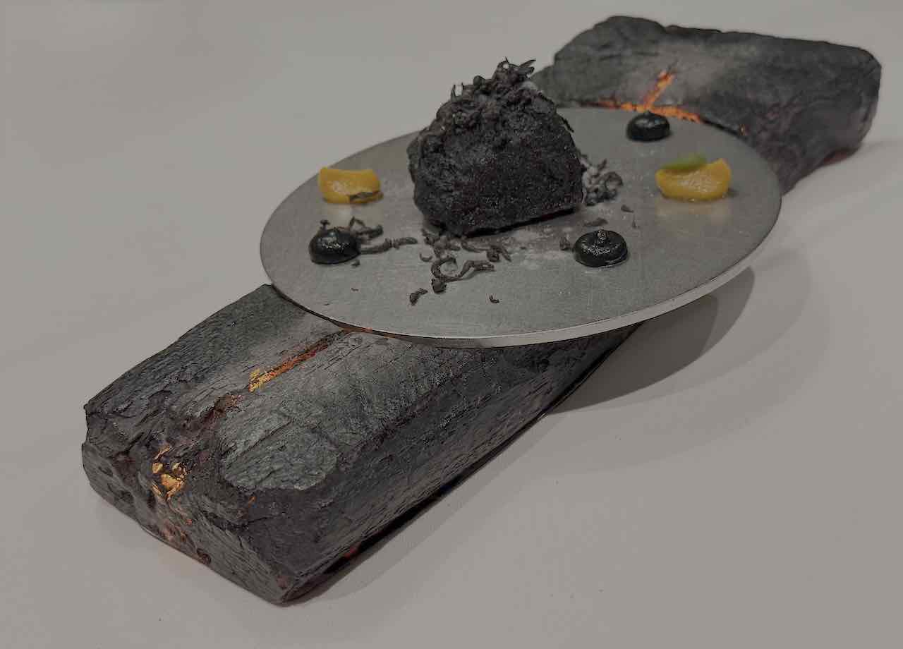 Presa ibérica frita al carbón con zanahoria y kimchi de El Serbal