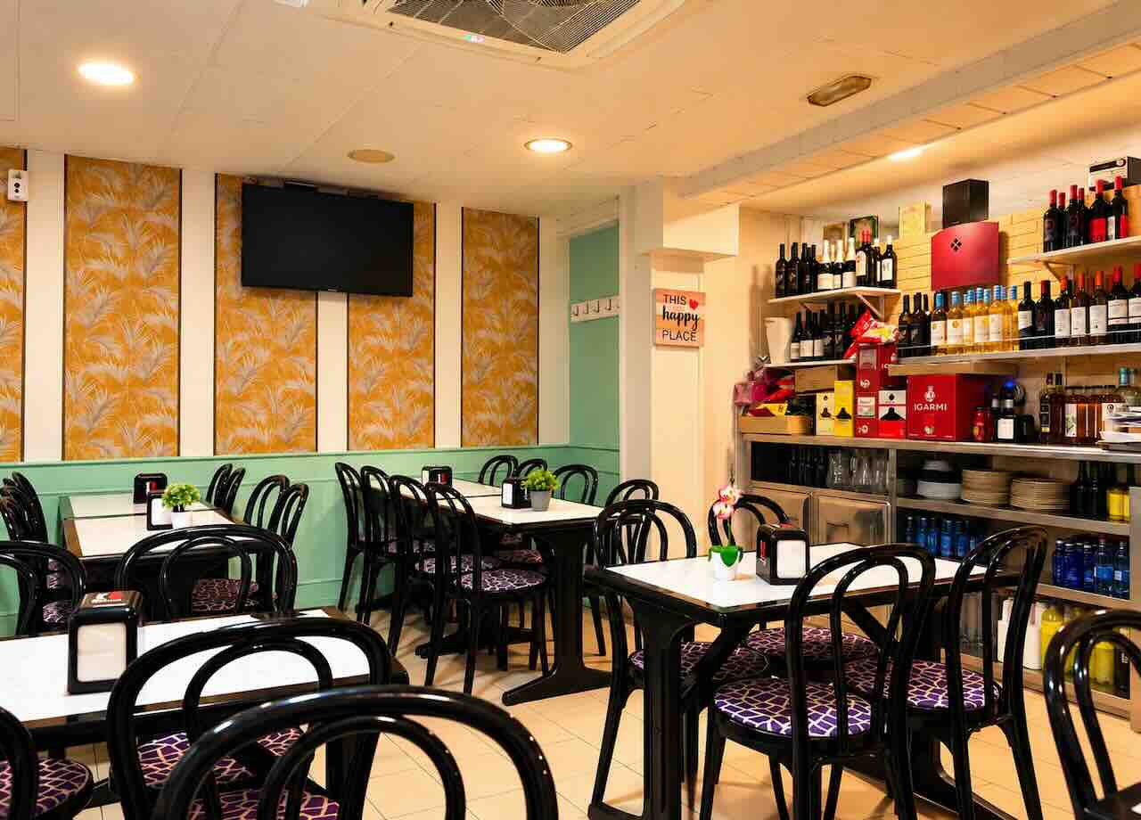 Comedor de Cafetería Petra en Santander