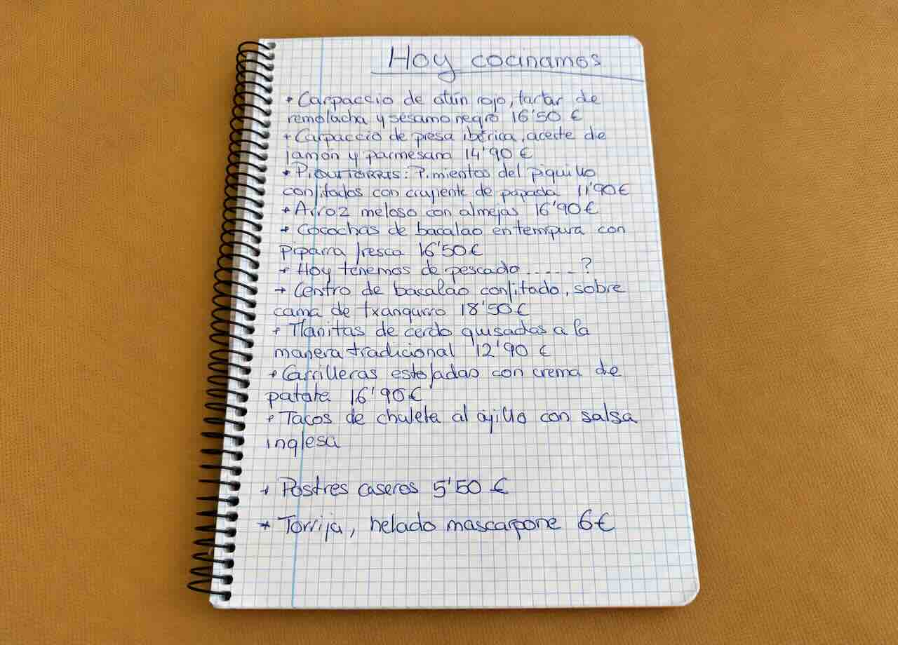 Cuaderno de Isabel con la carta manuscrita de Lenteja, Castro Urdiales