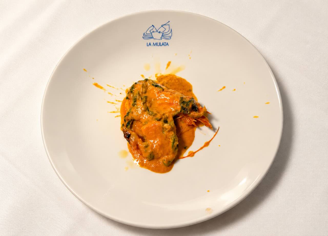 Langostinos a La Mulata con espinacas en Santander