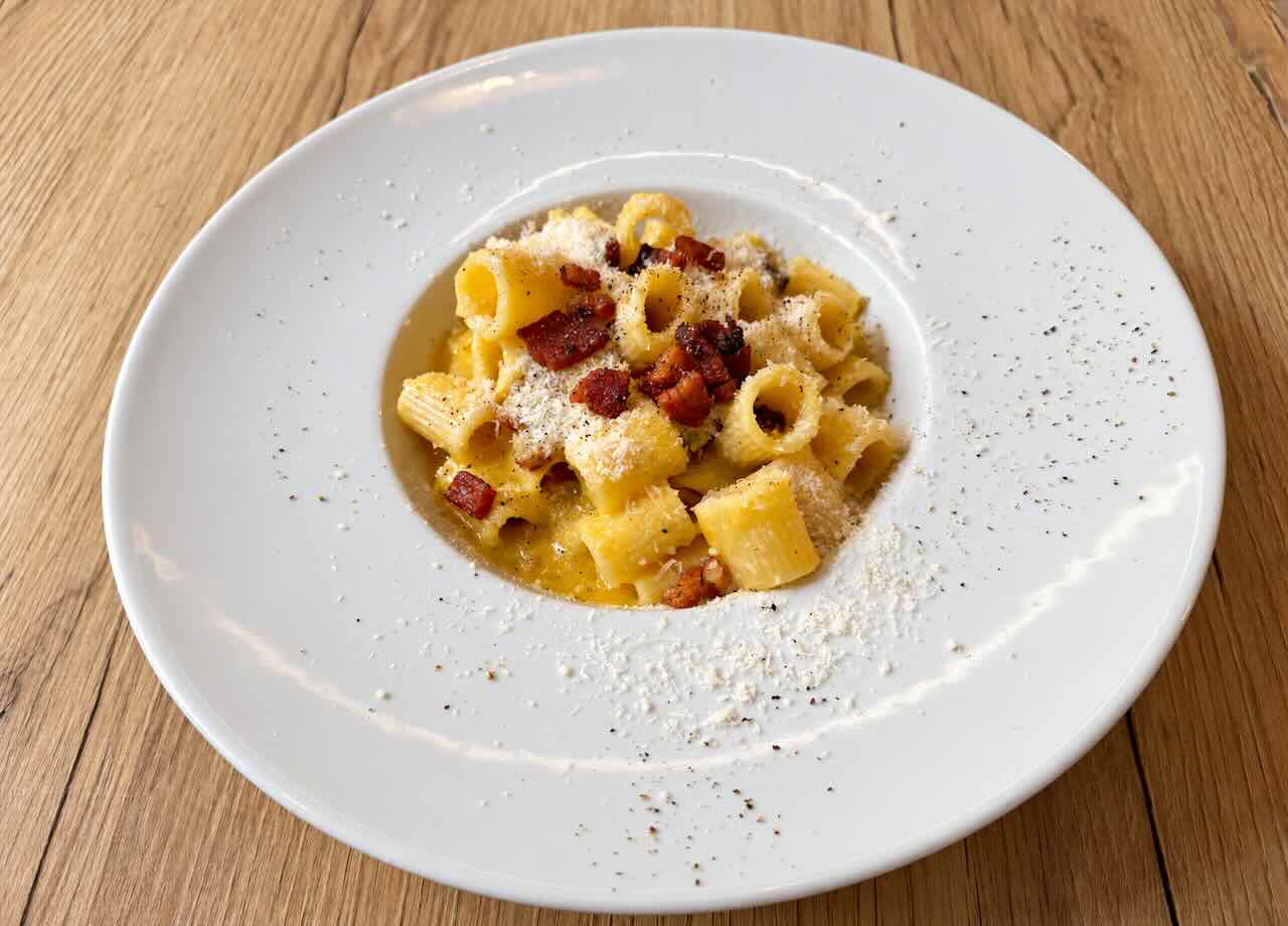 Pasta carbonara en Nenét Bistrot Santander