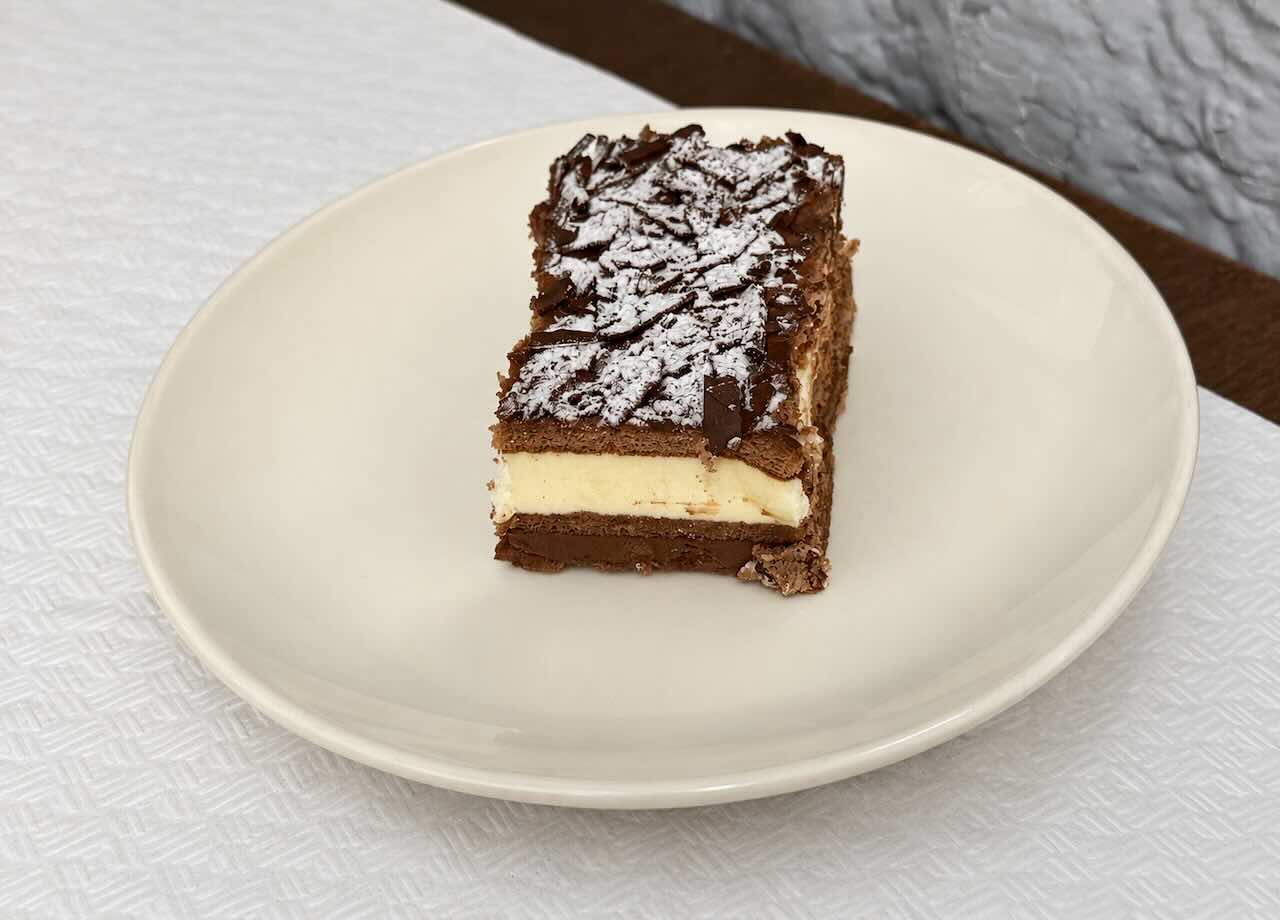 Tarta de chocolate de Bodega Fuente Dé en Santander
