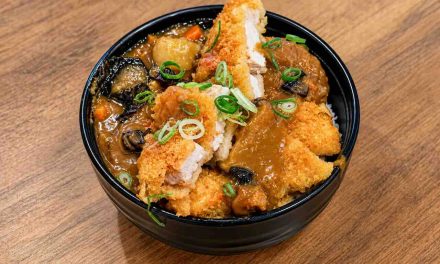 UMAMI en Somo: una cocina mestiza entre el sushi y el curry